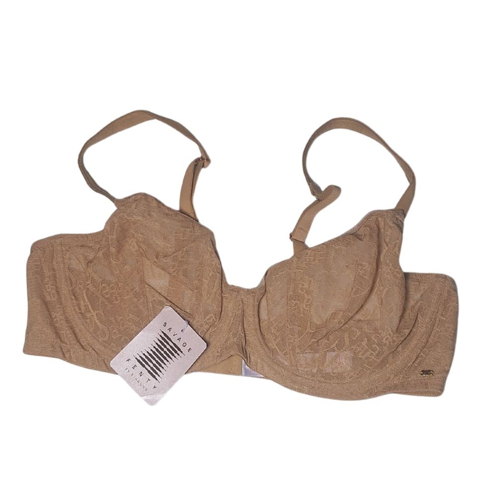 Savage X Fenty Signature Script Unlined Bra by Rihanna - NWT Size [38DD]